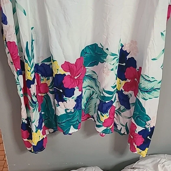 🍋 Cacique swim cover up. 1x - Picture 2 of 7